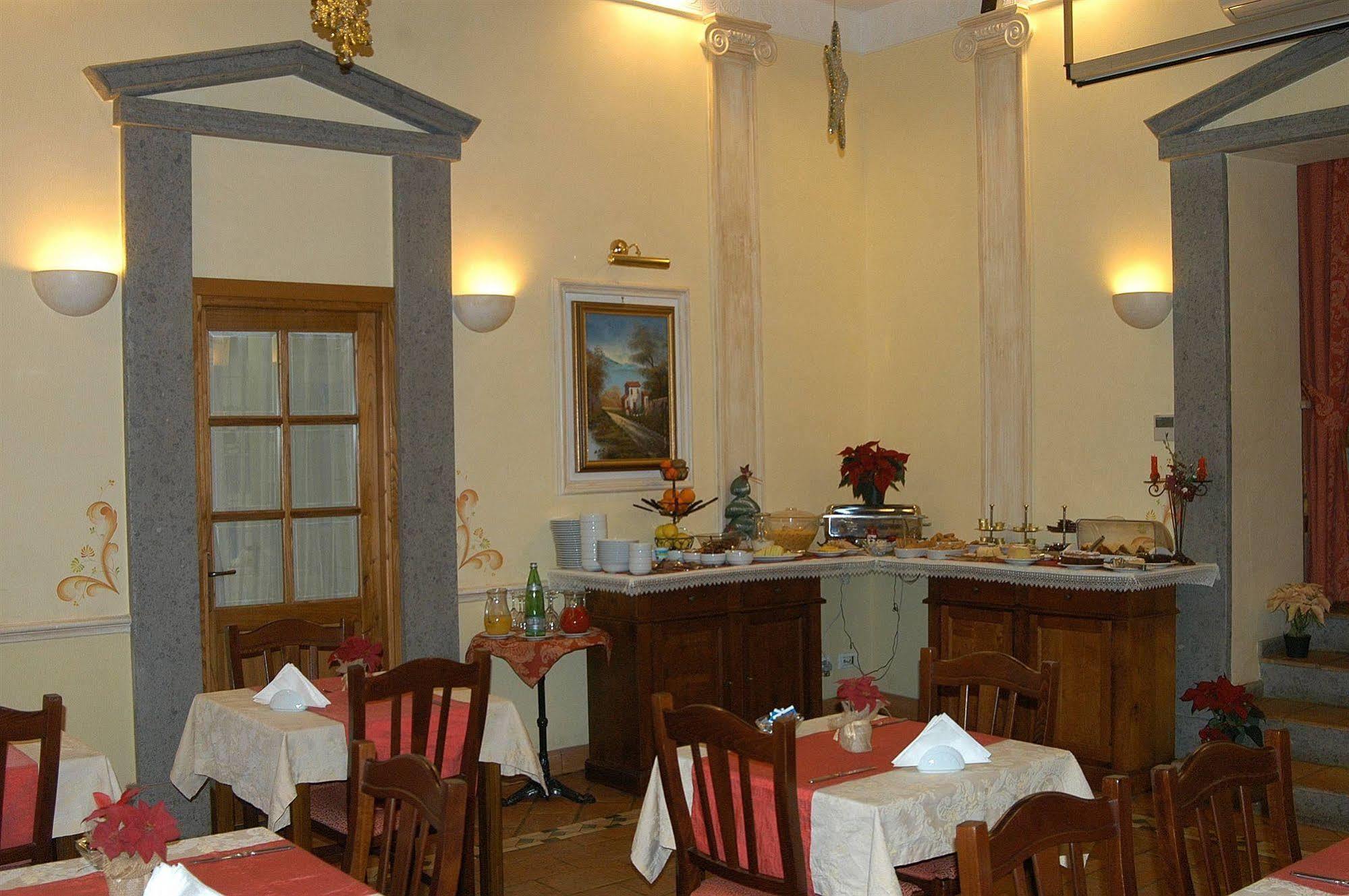 Casale Certosa Hotel Pavona Exterior foto